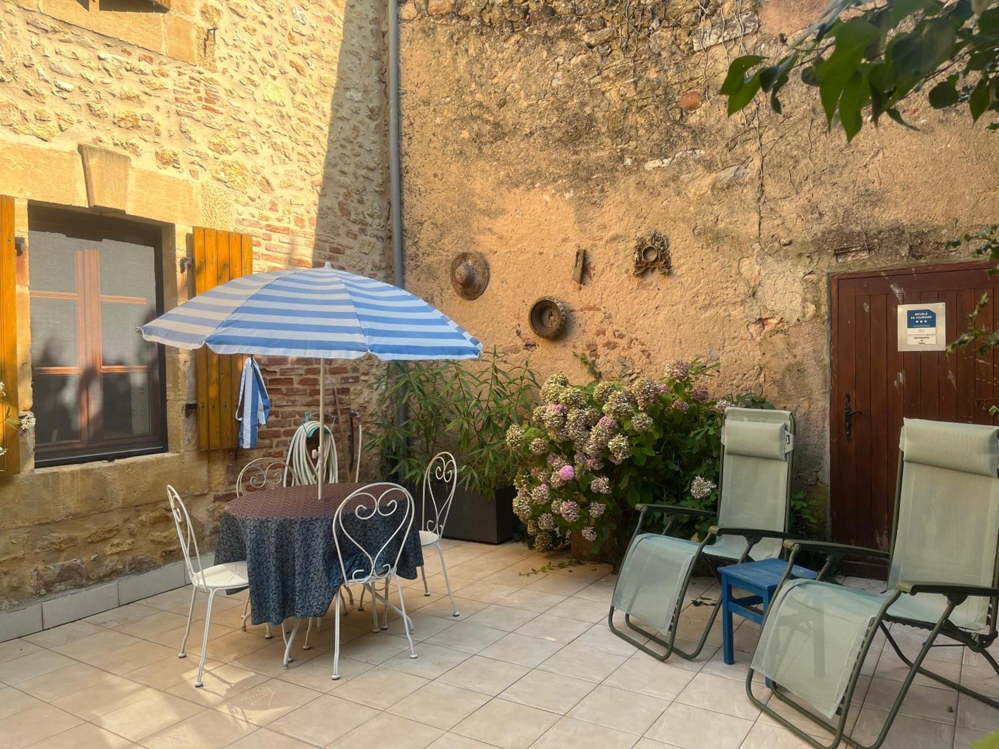 maison avec terrasse&garage dans le Périgord noir Belvès Exterior foto